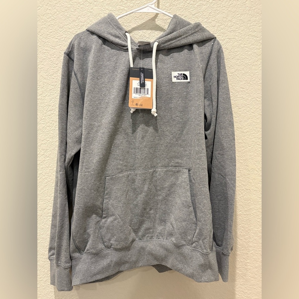NWT The North Face Men’s Heritage Patch Pullover Hoodie size large